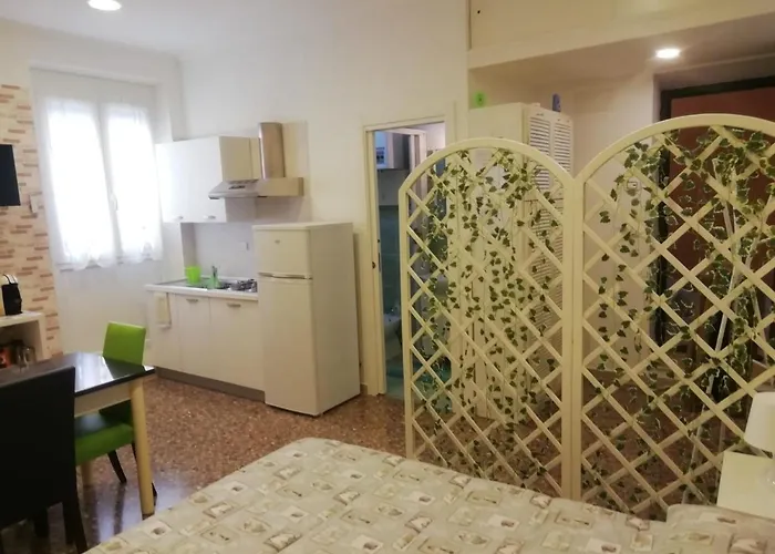 Apartment Urbino 33 *